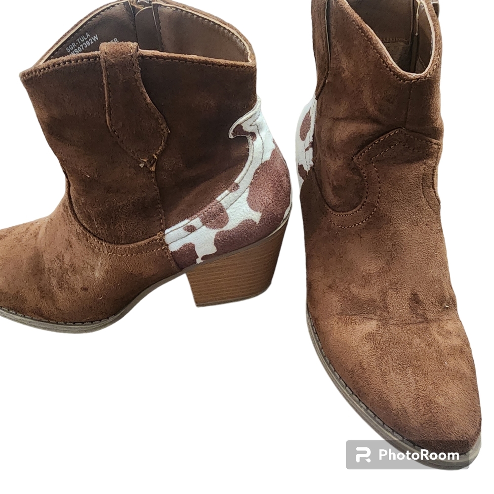 Sugar Brown cowhide print booties